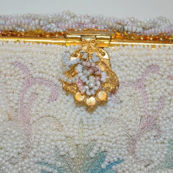 Walborg Hand-Beaded Micro Seed & Hand-Embrodiered "Floral & Leafs" Clutch - Picture 2 of 3